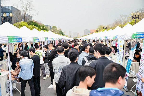 喜報!瑞方人力黨支部獲評“武侯區先進基層黨組織”稱號 第6張 喜報!瑞方人力黨支部獲評“武侯區先進基層黨組織”稱號 第6張