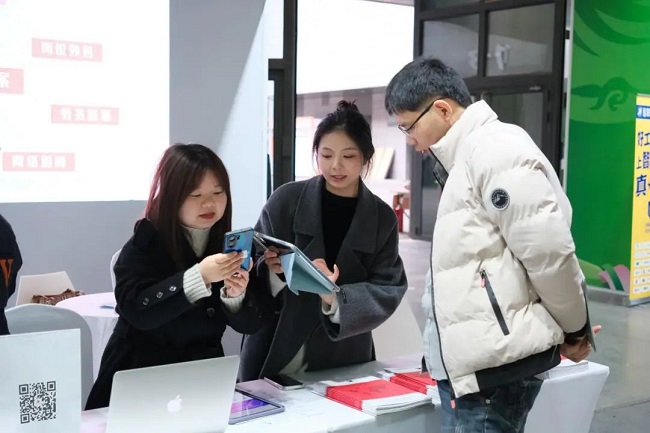 瑞方人力亮相成都大型春招會,激活就業(yè)服務(wù)新動能 第3張 瑞方人力亮相成都大型春招會,激活就業(yè)服務(wù)新動能 第3張