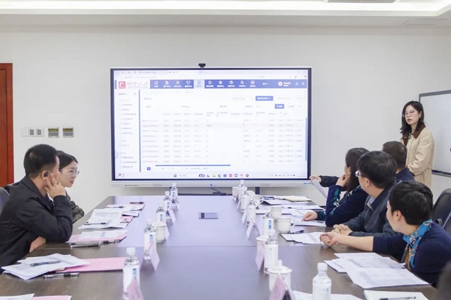 國家統(tǒng)計局服務(wù)業(yè)調(diào)查中心分析研究處處長、一級調(diào)研員展國殿一行蒞臨瑞方人力考察調(diào)研 第2張